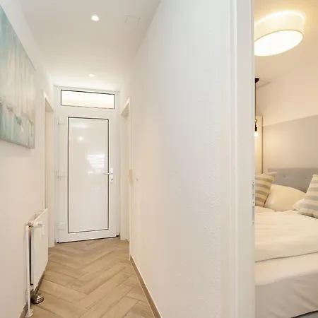 Center Stranddiva Apartamento *